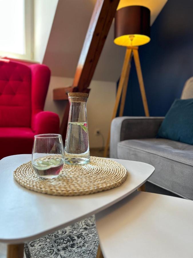 Near To The Beach & City Centre Apartment Jagiellonska โควอบเซก ภายนอก รูปภาพ